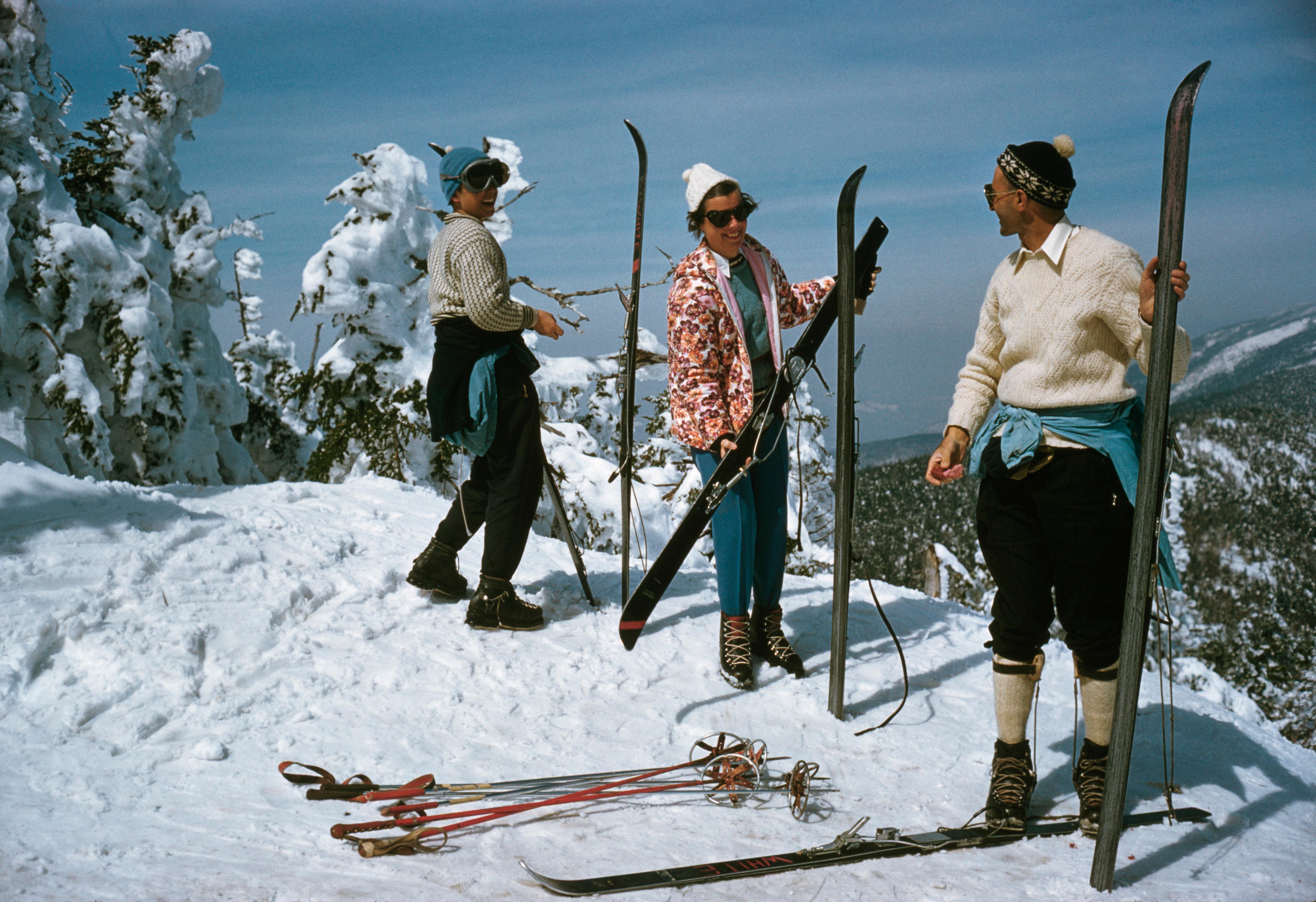 Slim Aarons
Skiing at Sugarbush
1960 (printed later)
C print 
Estate stamped and numbered edition of 150 
with Certificate of authenticity

Skiing at Sugarbush, a mountain resort in Vermont, April 1960.

Slim Aarons (1916-2006) worked mainly for