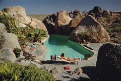 Slim Aarons „Sunbathing In Arizona“ offizielle limitierte Nachlassausgabe 1967
