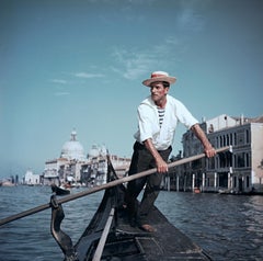 Slim Aarons "Gondolier" de Venise 