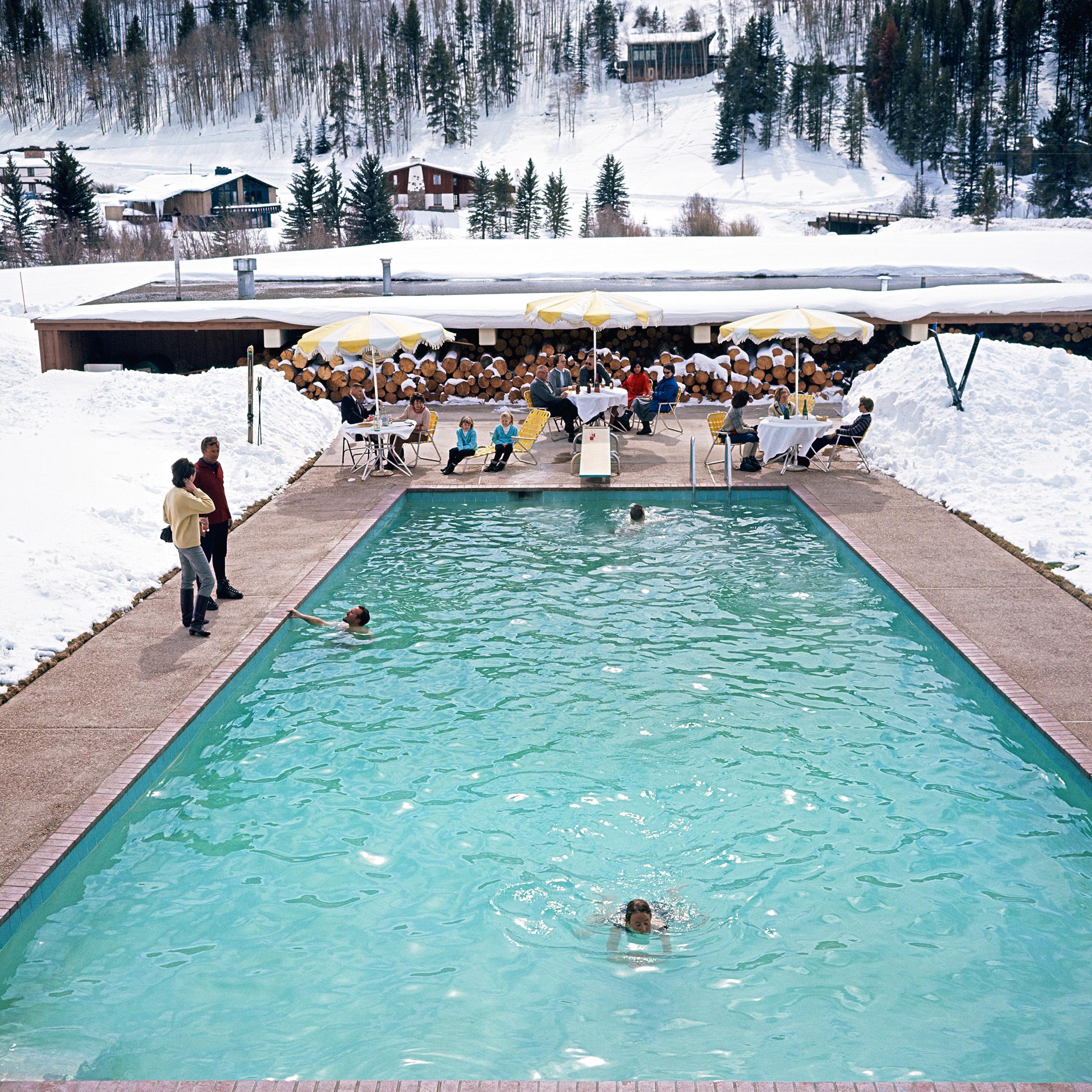 Landscape Photograph Slim Aarons - Snow Round The Pool, Colorado, Estate Edition, Mid-Century Modern Photograph
