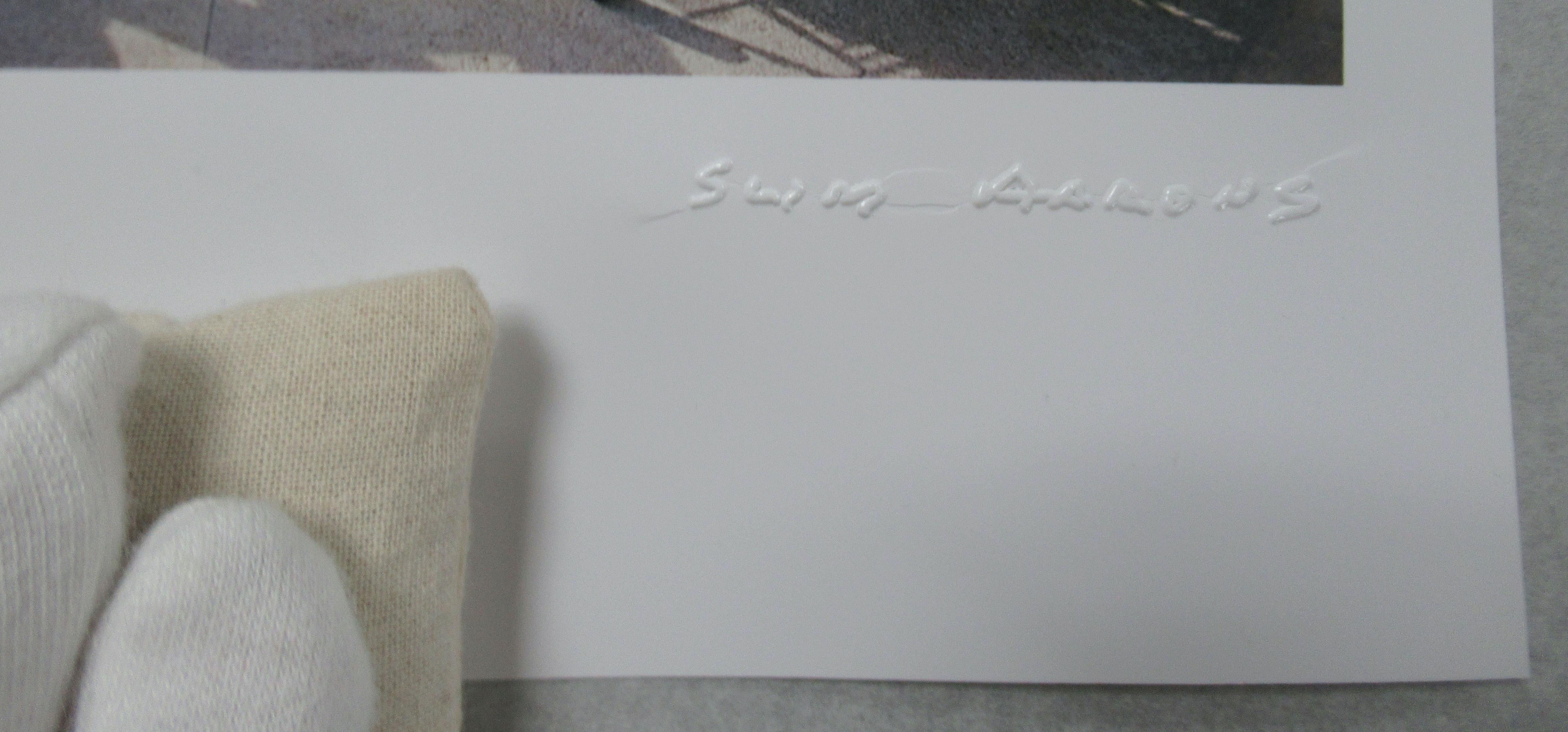 Prendere il sole a Capri, Catherine Wilke, Aarons - Photograph di Slim Aarons