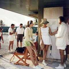 Tennis auf den Bahamas, „Estate Edition“, Foto im Mid-Century-Modern-Stil