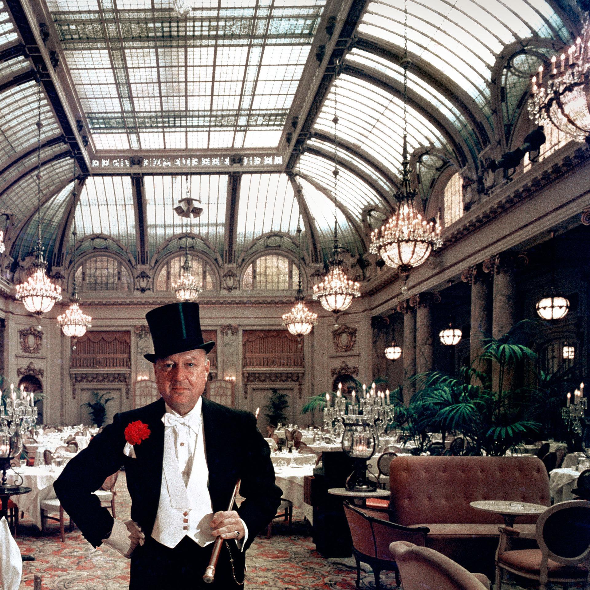 Top People's Eatery, San Francisco, Estate Edition, Portrait Photograph For Sale 3