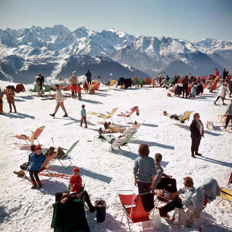 Slim Aarons Landscape Photograph - Verbier Vacation Estate Ed. Photograph [Swiss Alps, Snow, Ski, Red, Blue, Green]