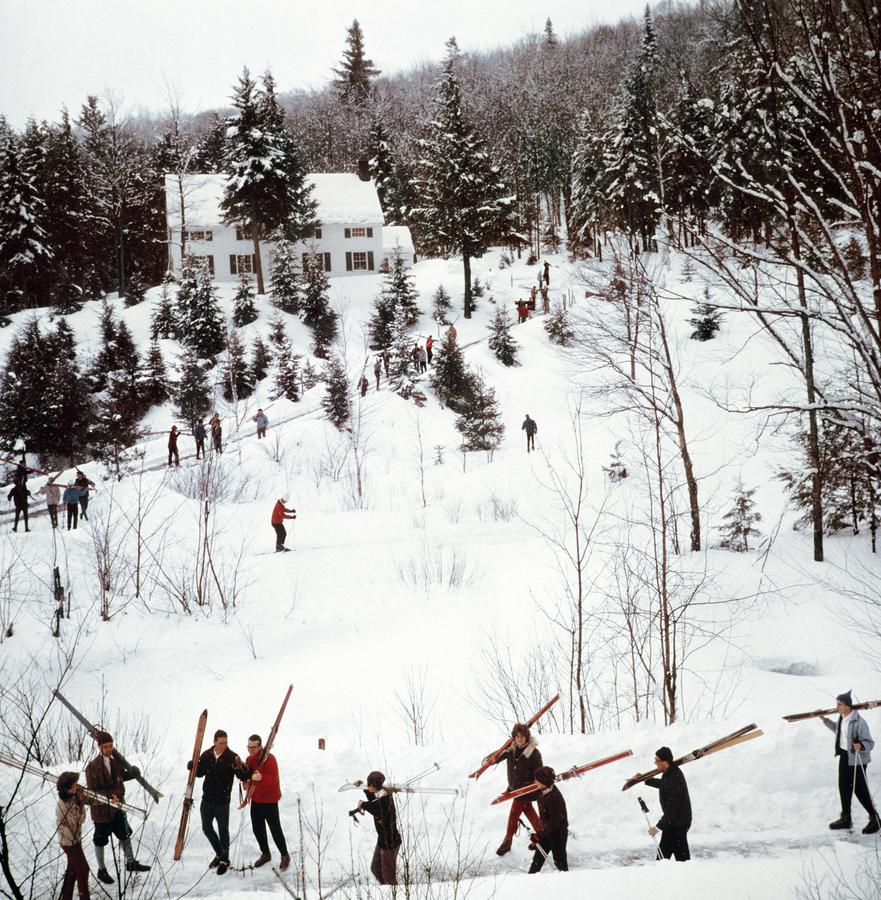 Vermont Winter Slim Aarons: Nachlass, gestempelter Druck