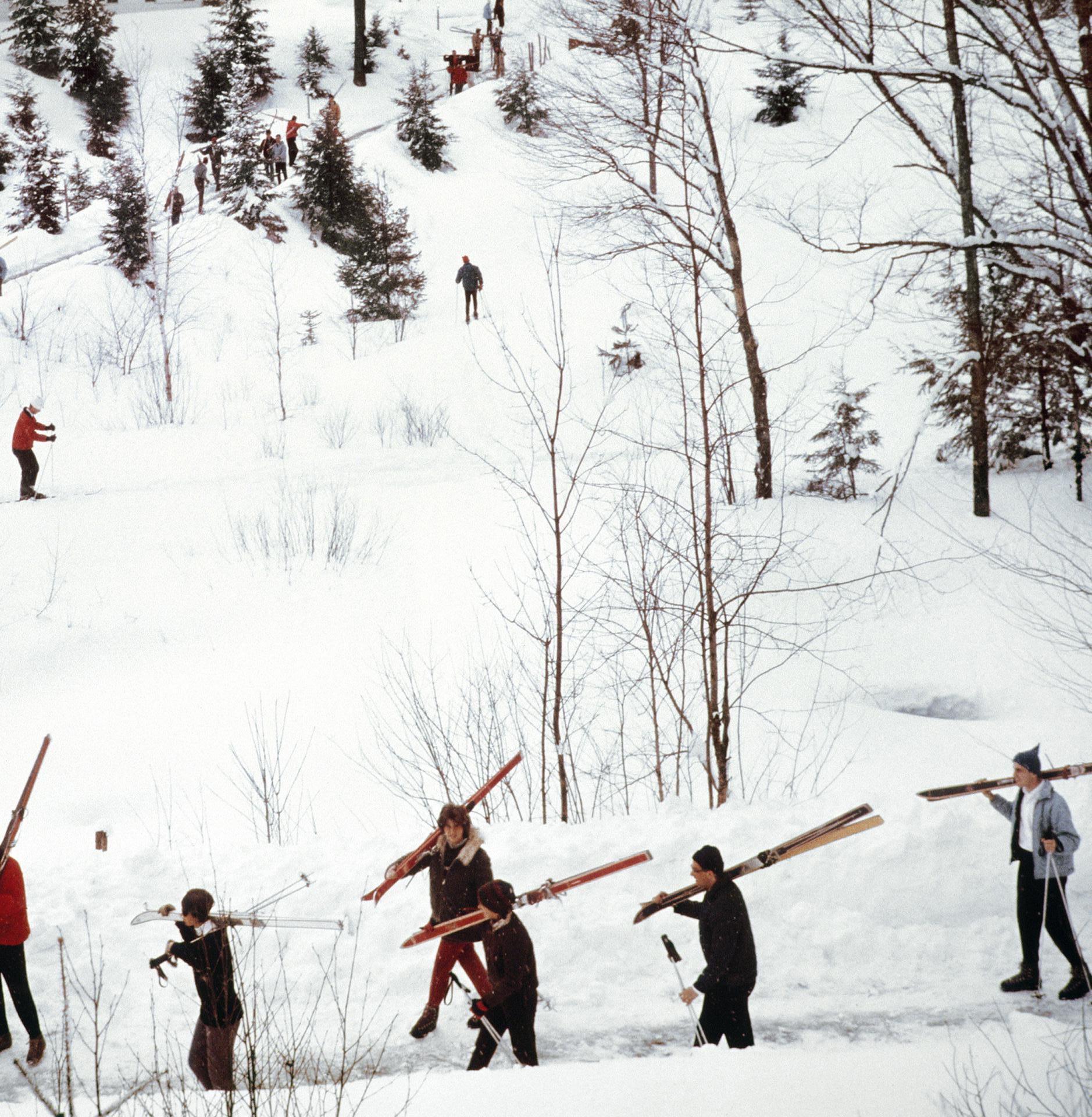 Vermont Winter, Vermont, Nachlassausgabe, Winter-Landschaftsfotografie – Photograph von Slim Aarons