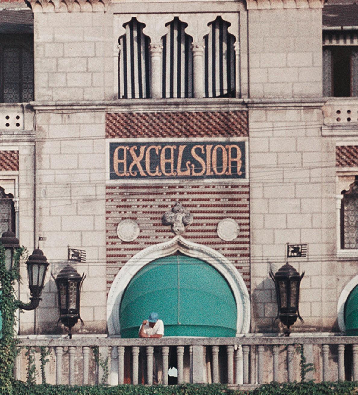 Westin Excelsior, Lido in Venice, 1957 - Venetian Gondolas in Canals in Italy - American Modern Photograph by Slim Aarons