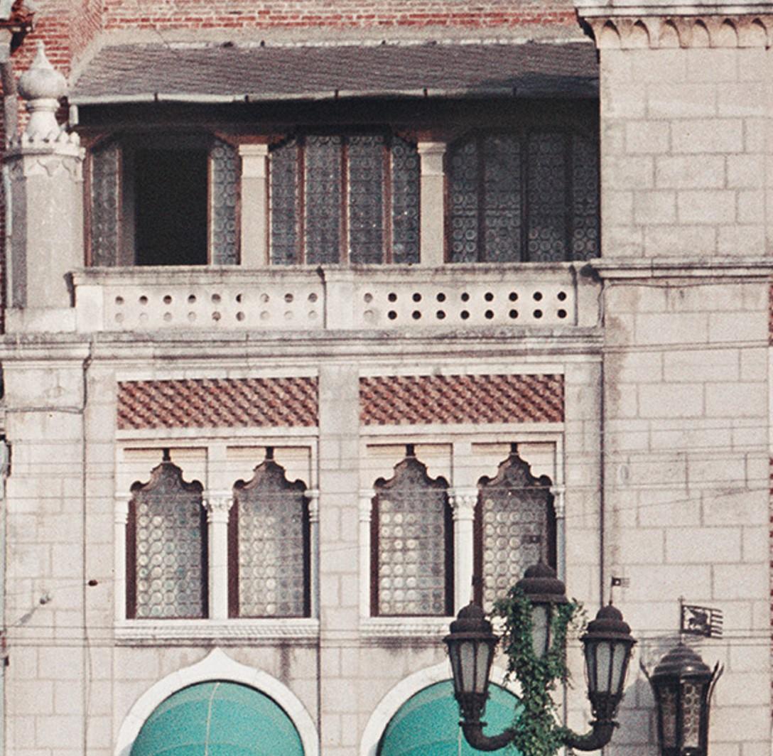 Westin Excelsior, Lido in Venice, 1957 - Venetian Gondolas in Canals in Italy For Sale 2