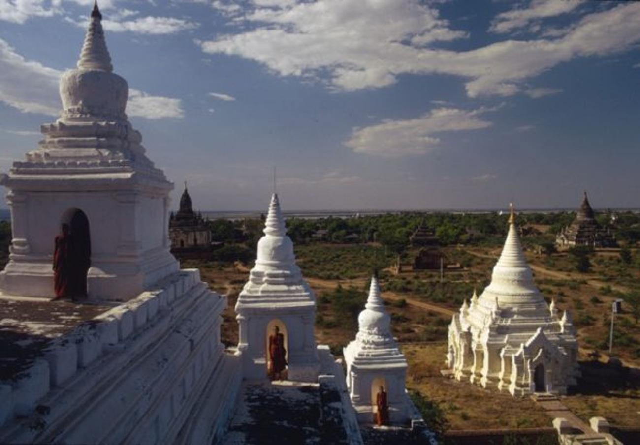 White Pagoda 
1970
by Slim Aarons

Slim Aarons Limited Estate Edition

In 1044 AD building of some 15,000 pagodas, temples and palaces started on a sixteen square mile site at Pagan, Burma. Today about 5,00 still remain of which this white pagoda,