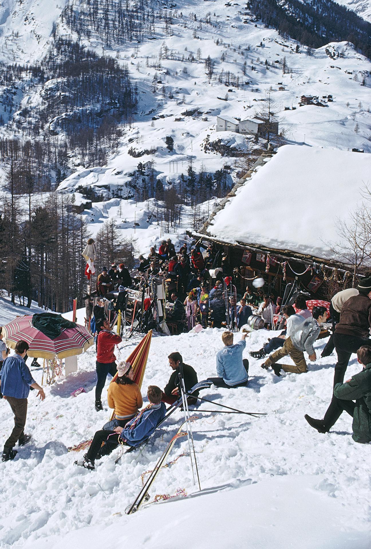 Esquí en Zermatt, Alpes suizos, Edición limitada, Fotografía de paisaje montañoso nevado 1