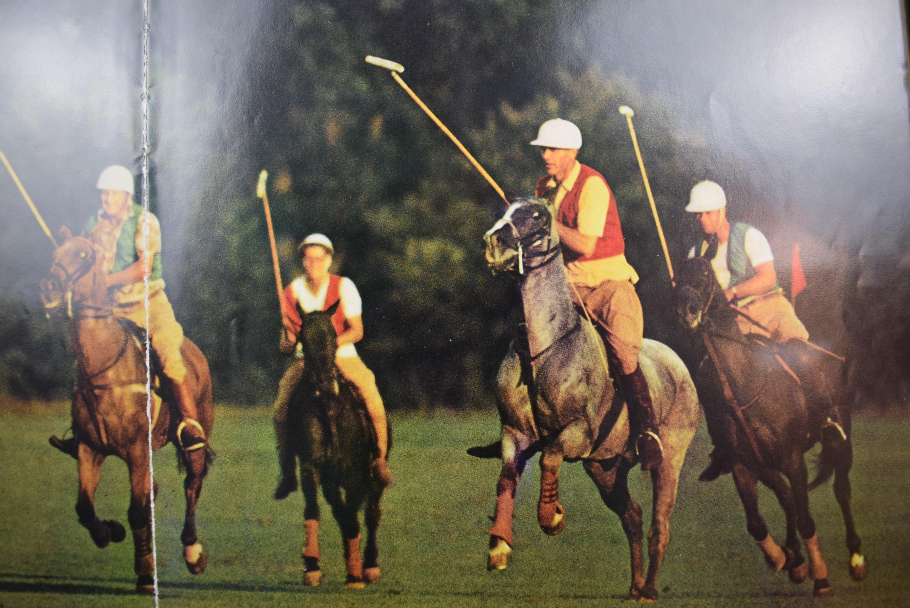Slim Aarons 'Polo Match At The Myopia Hunt Club ca. 1974, gerahmter Farbdoppelteller im Angebot 1