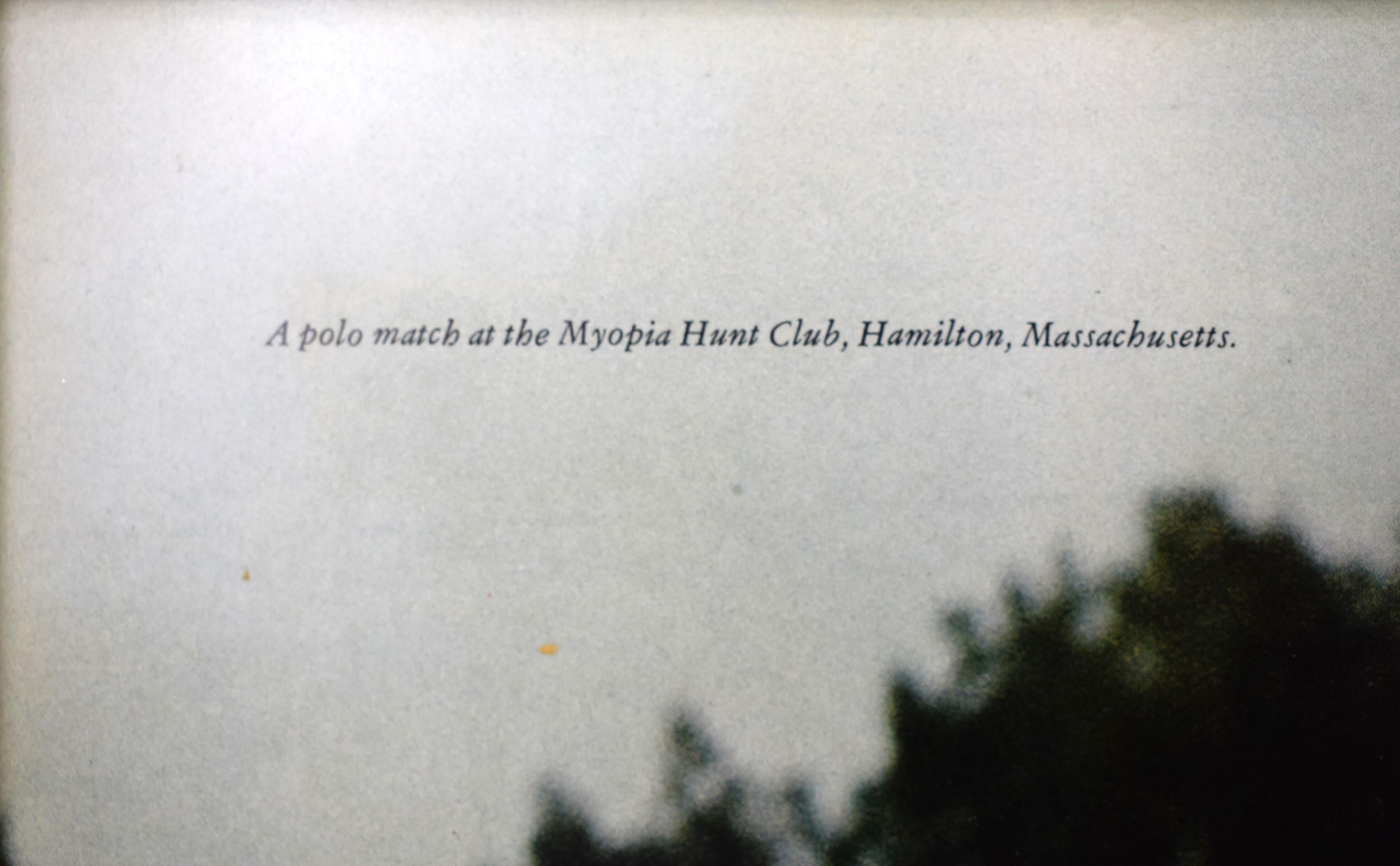 Assiette double colorée encadrée « Polo Match At The Myopia Hunt Club » d'Aarons Slim, c1974 en vente 1