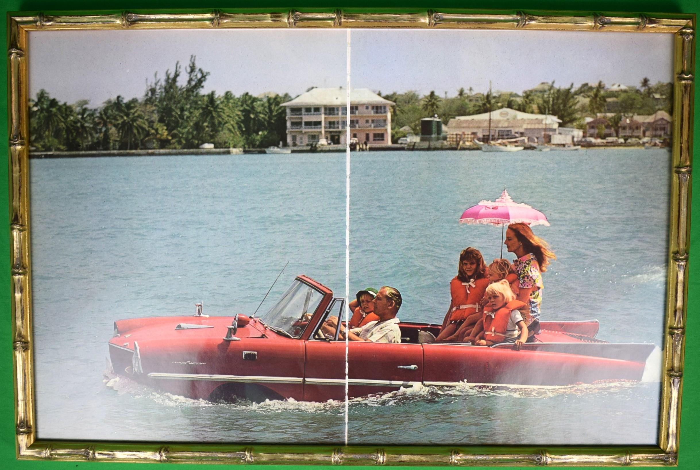 Framed Color Doppelteller „Amphicar“ von Aarons Sea Dive, Nassauer Hafen, ca. 1974 – Print von Slim Aarons