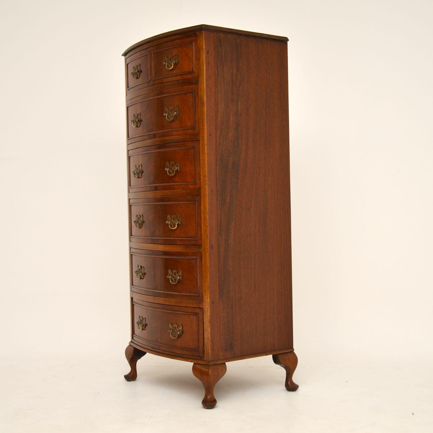 Slim Antique Bow Front Chest of Drawers 3