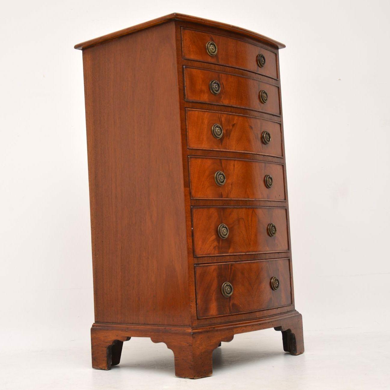 Slim Antique Edwardian Bow Fronted Mahogany Chest of Drawers 1