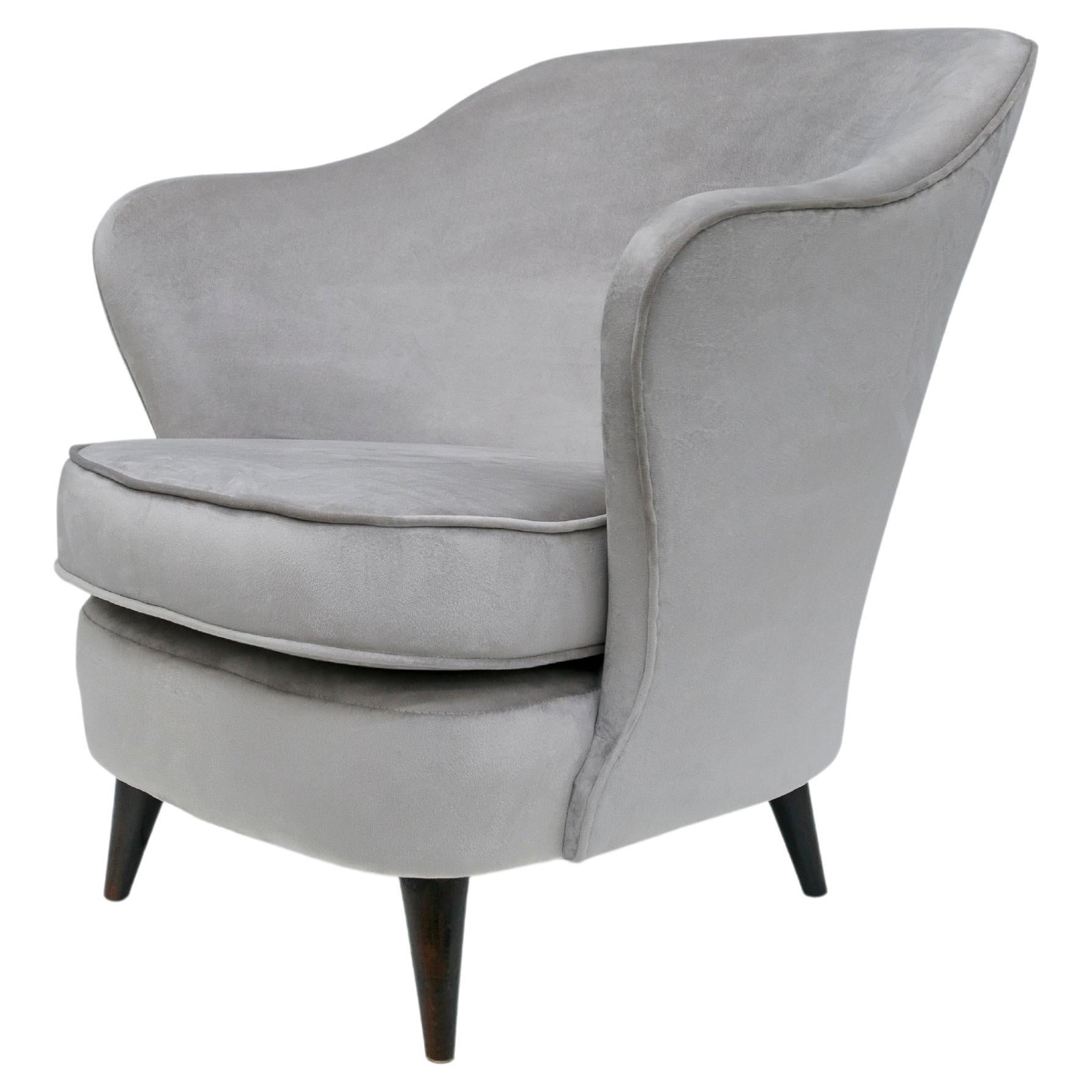 Schlanker Sessel aus grauem Stoff, zugeschrieben  Joaquim Tenreiro, ca. 1950er Jahre