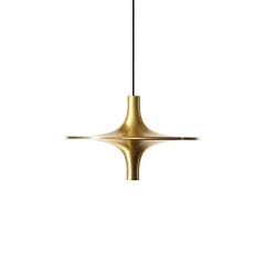 Colgante fino chapado en oro de MUG
