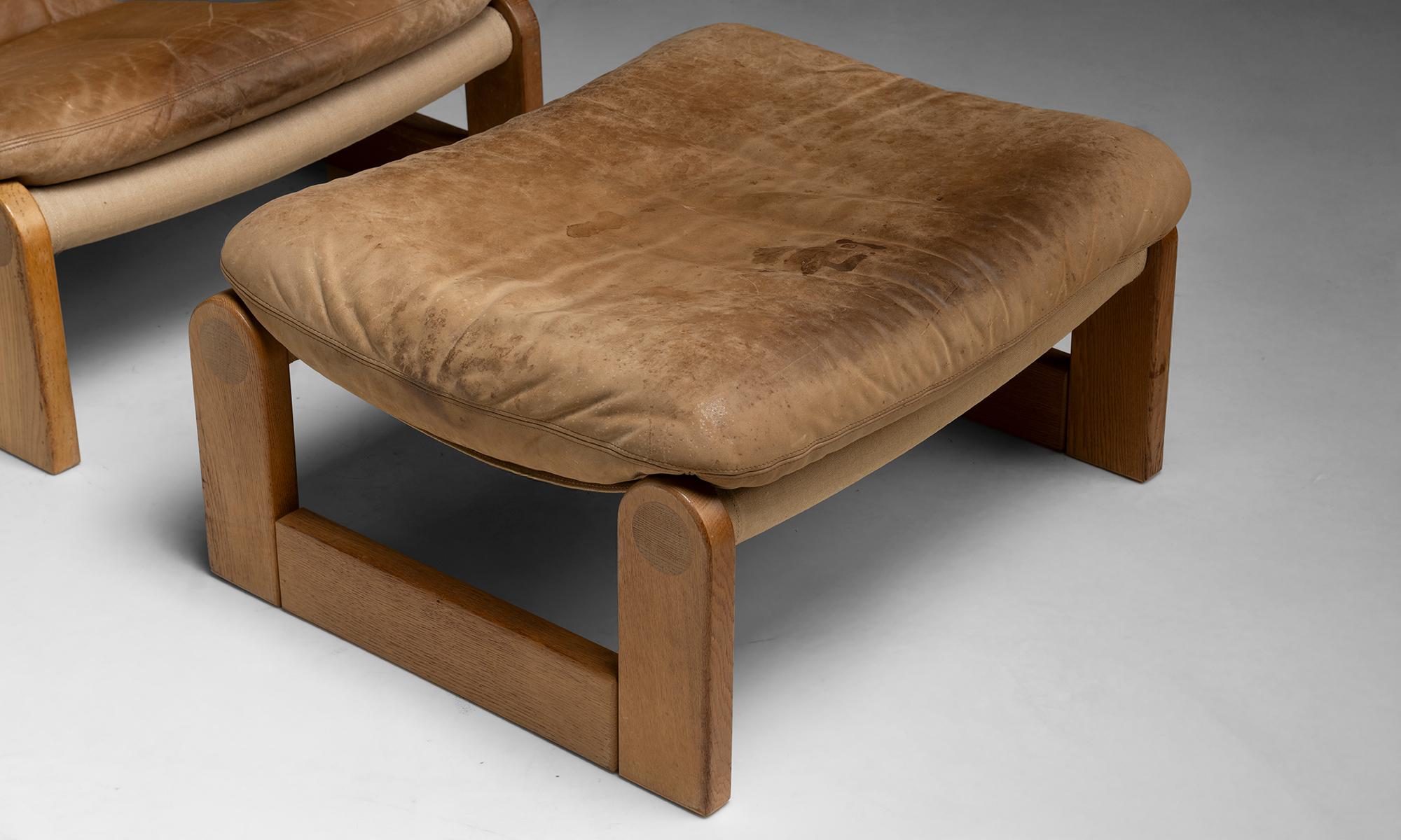 Silla Sling y Otomana, Francia circa 1970 finales del siglo XX en venta