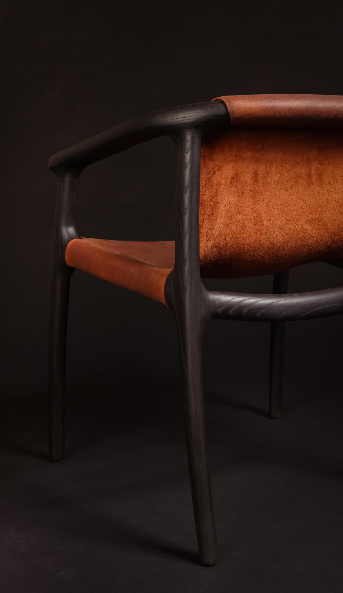 TUSK Sling Chair in Saddle Leather by Möbius Objects In New Condition For Sale In Calgary, CA
