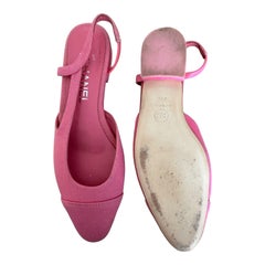Chanel-Slingback aus rosa Canvas