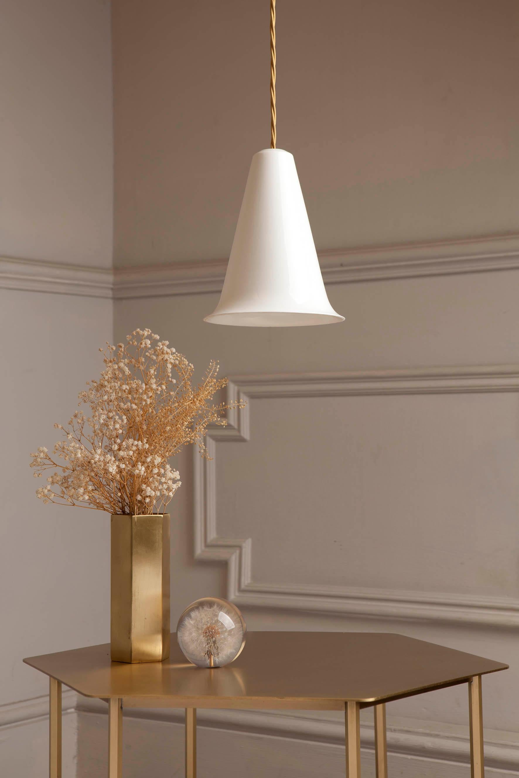 Moderne Lampe à suspension en céramique Corinna Warm For Warm Bone China en vente