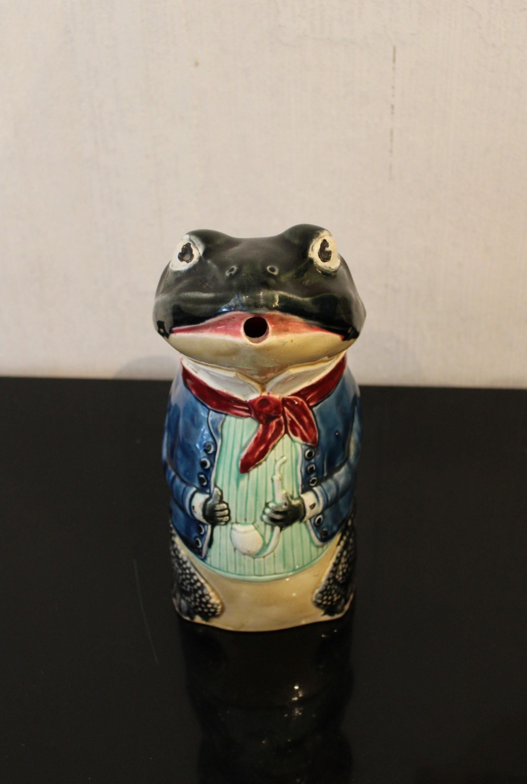 French Slip Frog Pitcher, 20th Century For Sale