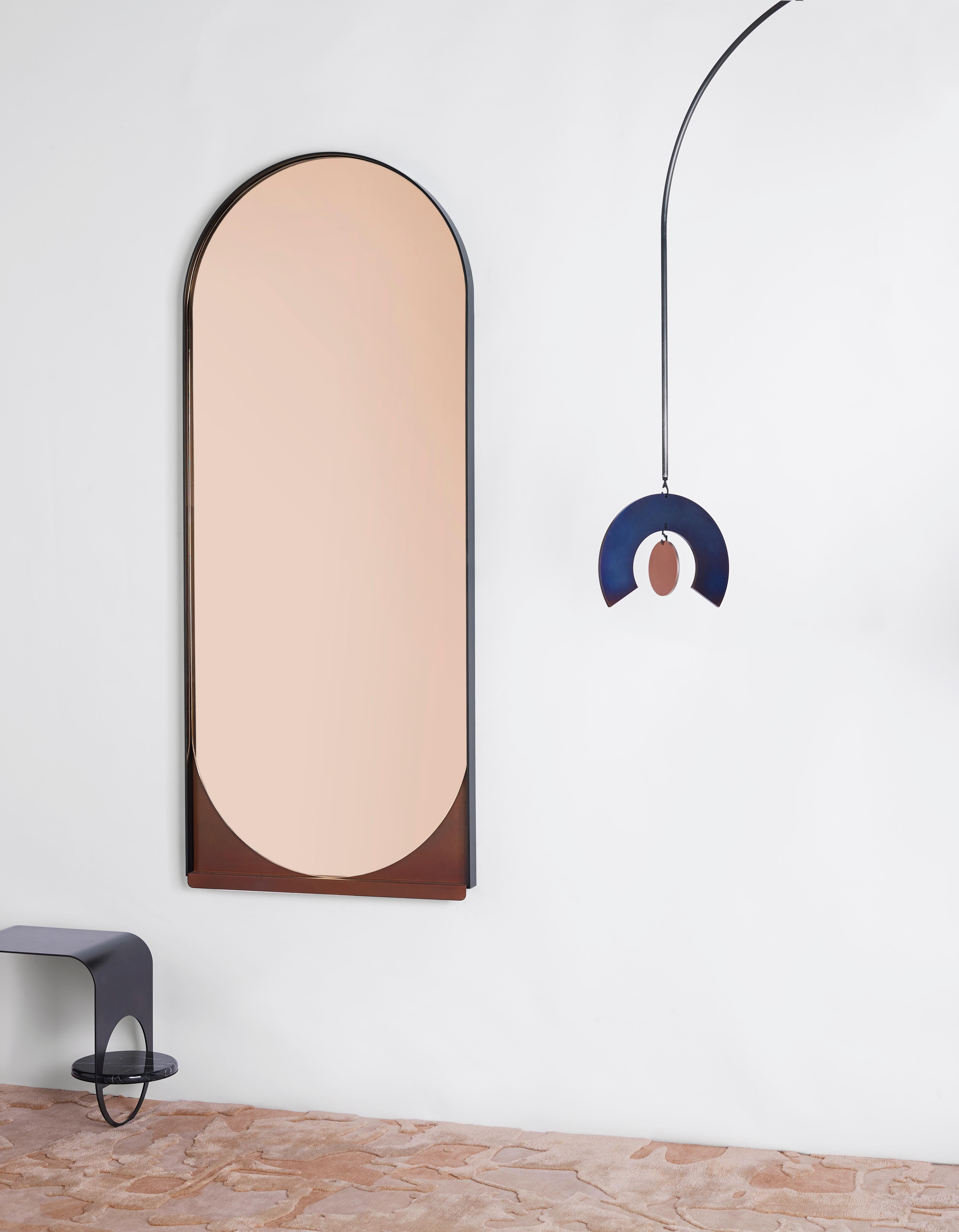 Slip Mirror in Contemporary Blackened Steel and Rose Gradient Patinated Bronze For Sale 2