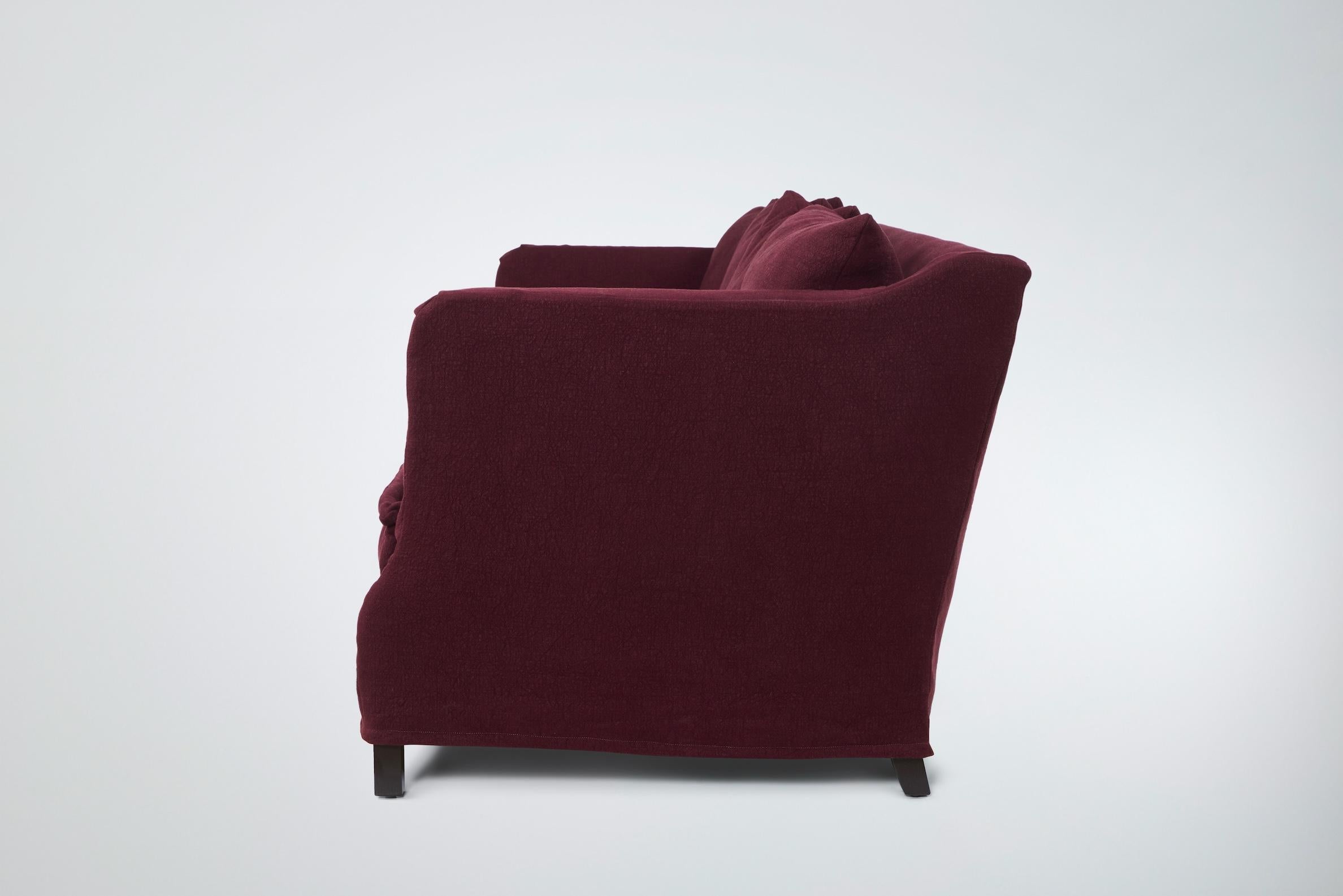 Sofa de jour avec coussin de matelassage français touffeté Neuf - En vente à Los Angeles, CA