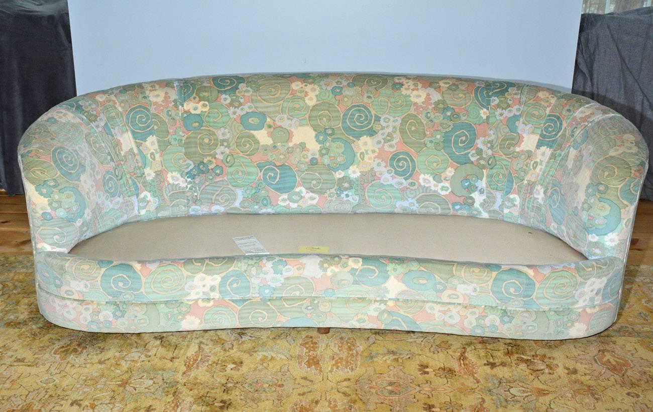 Slipcovered Curved Sofa In Good Condition In Sheffield, MA