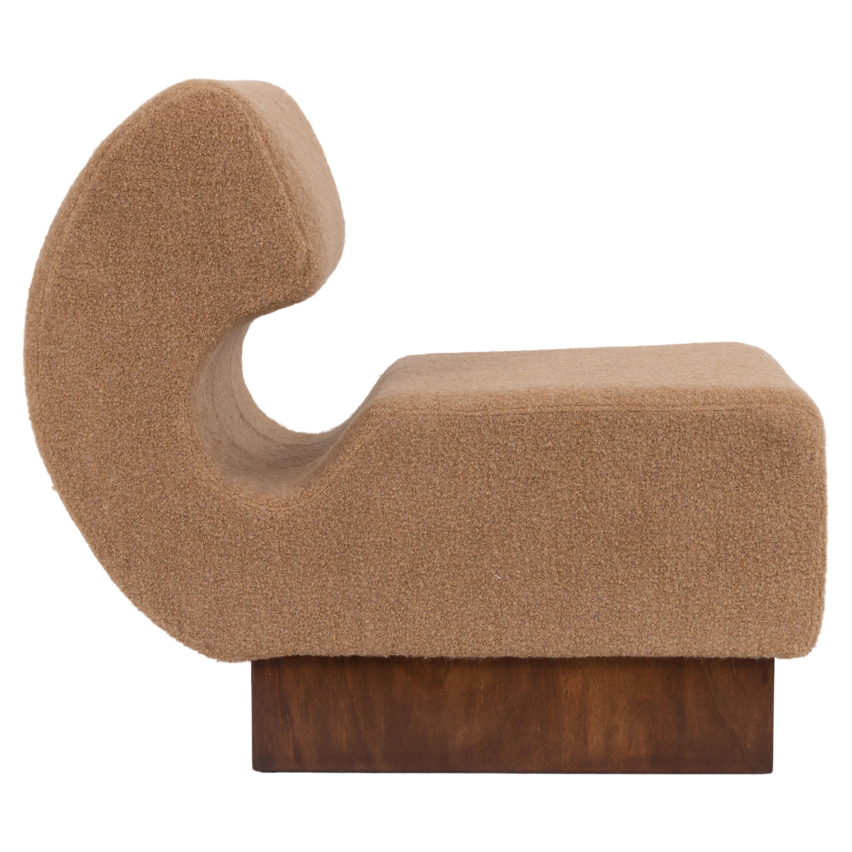 Slipper chair, Italy 70s, Newly Reupholstered in Cashmere Boucle' by Schumacher For Sale
