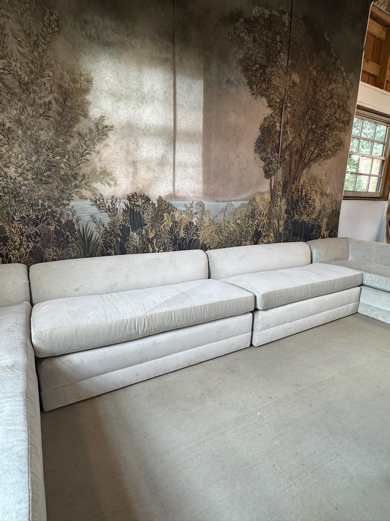 Bois Sectionnel Slipper, quatre pièces, en velours Performance en vente