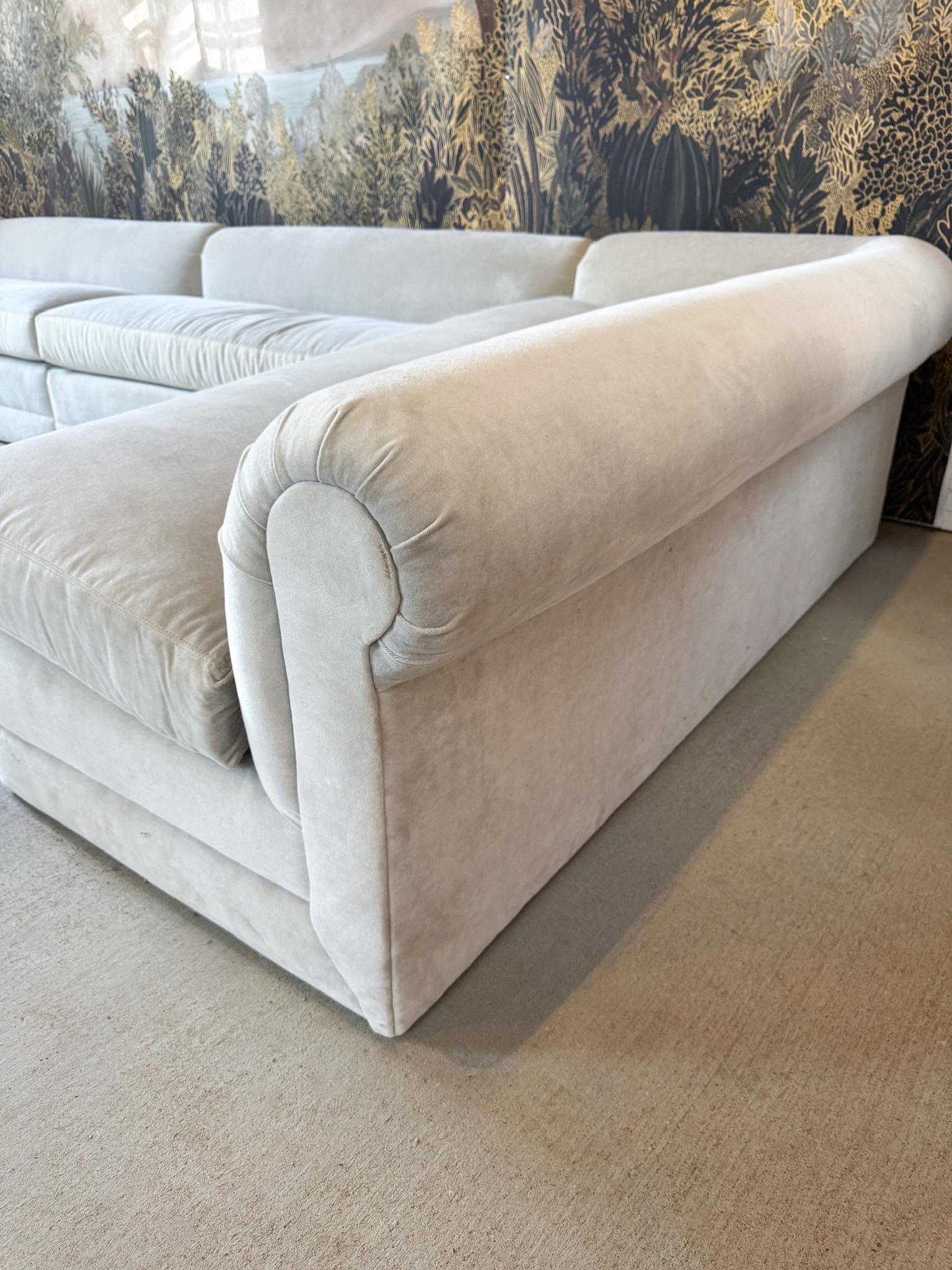 Sectionnel Slipper, quatre pièces, en velours Performance en vente 2