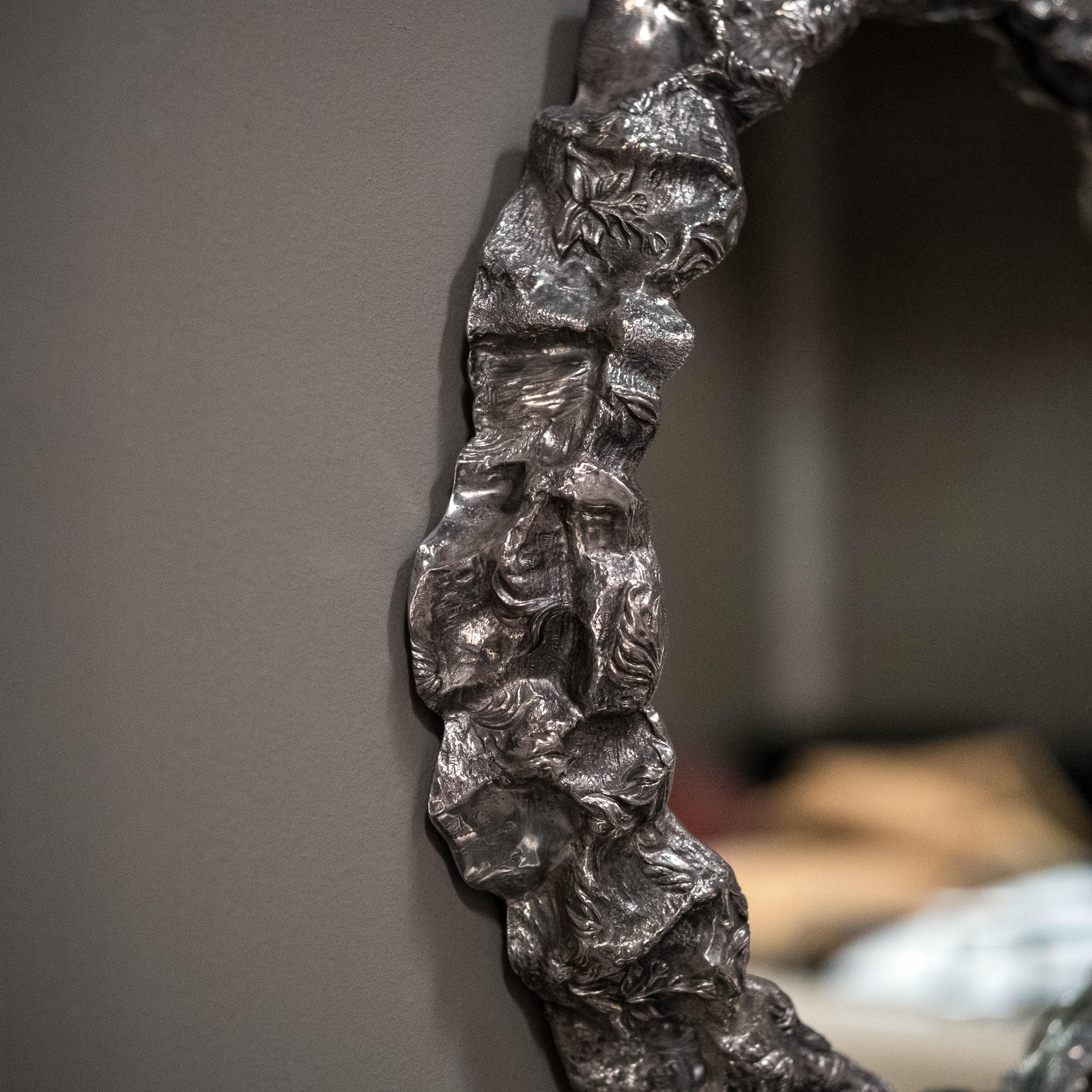 Repoussé Miroir Plateau, fin du 19ème siècle en vente