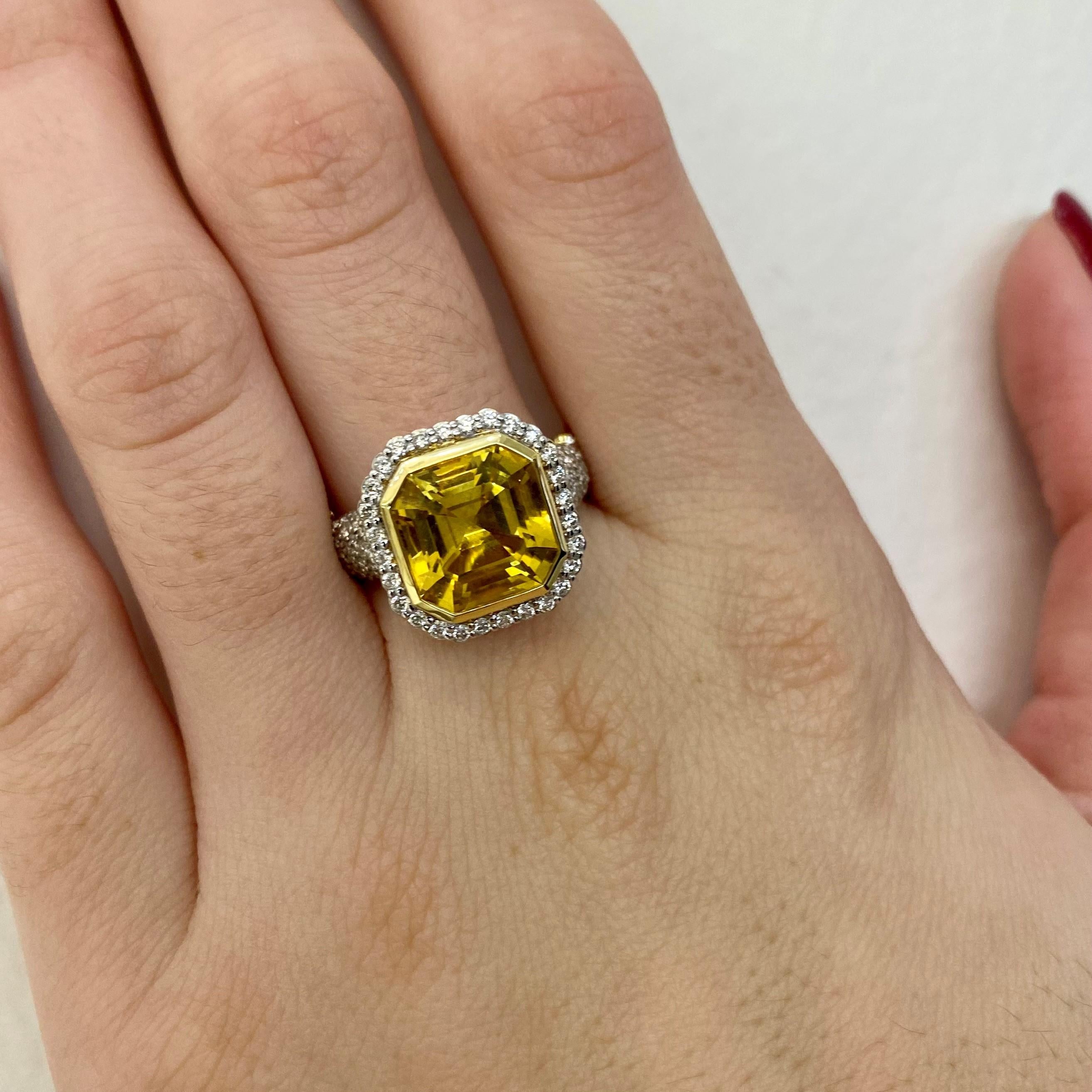 Women's Sloane Street One-of-a-Kind Yellow Beryl Cocktail Ring For Sale