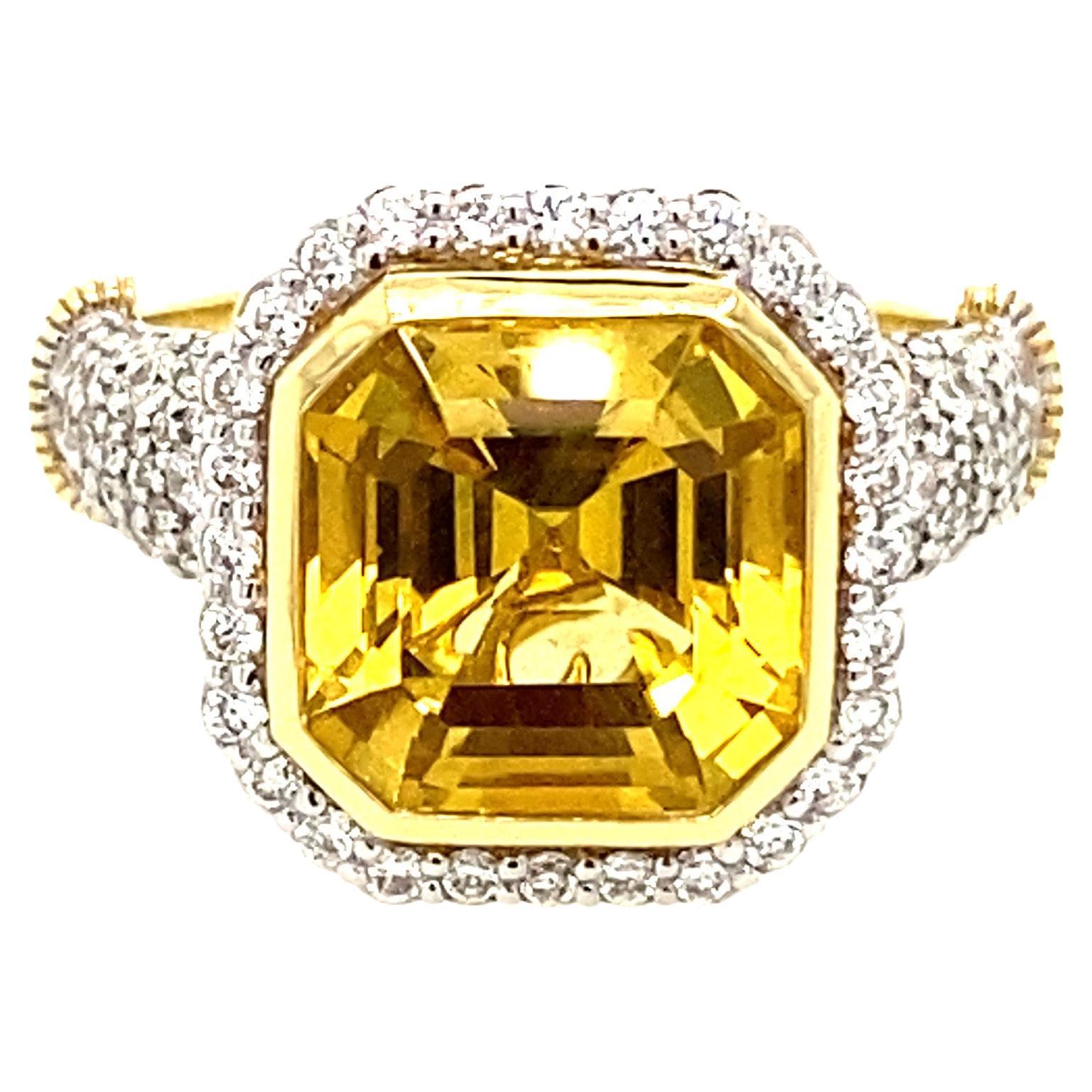 Sloane Street One-of-a-Kind Yellow Beryl Cocktail Ring For Sale