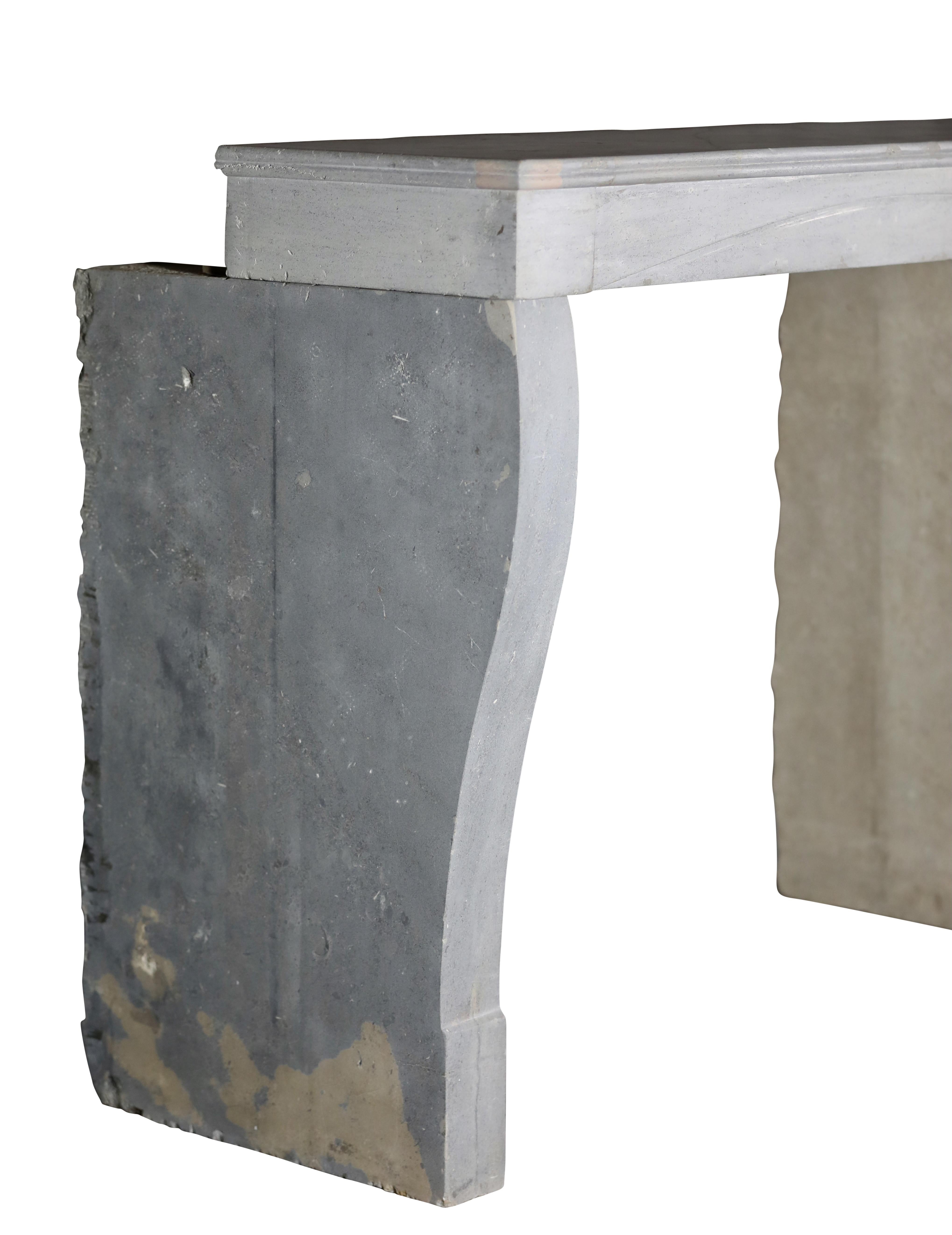 Slow Living Burgundy Bi-Color - Pearl/Blue-Grey & Sand-Beige Stone Fireplace For Sale 7