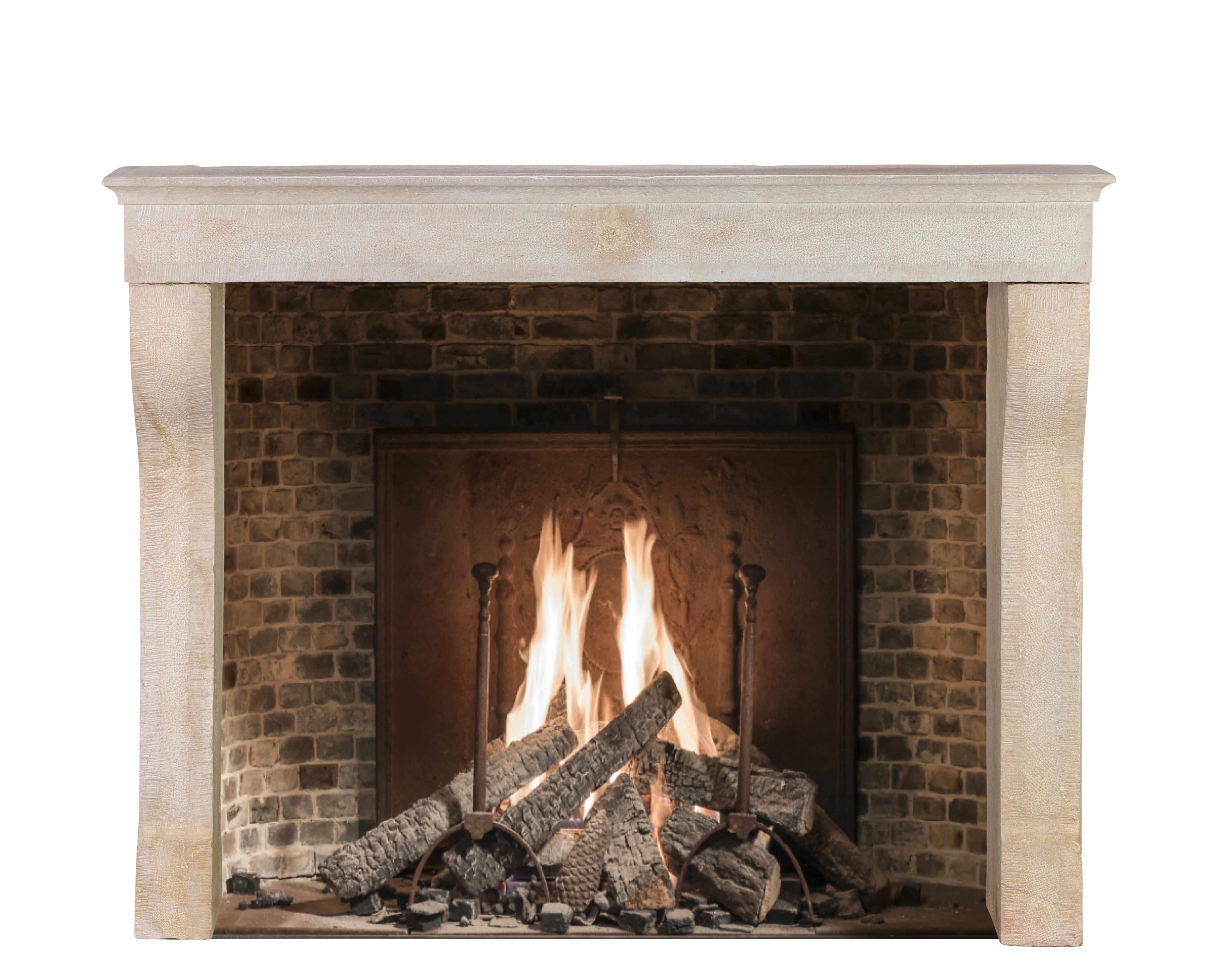 Slow Living Fine Rustic Limestone Fireplace Mantel In Good Condition For Sale In Beervelde, BE