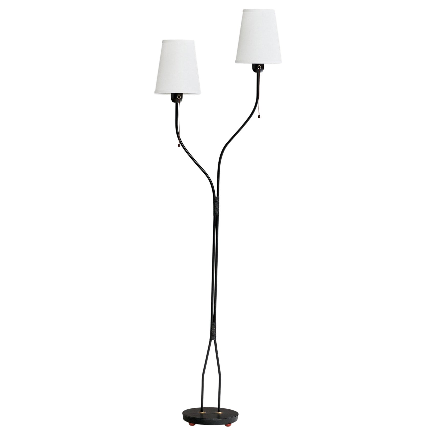 S.M. Kosta, Lampada da terra, metallo, ottone, tessuto, Svezia, anni '50