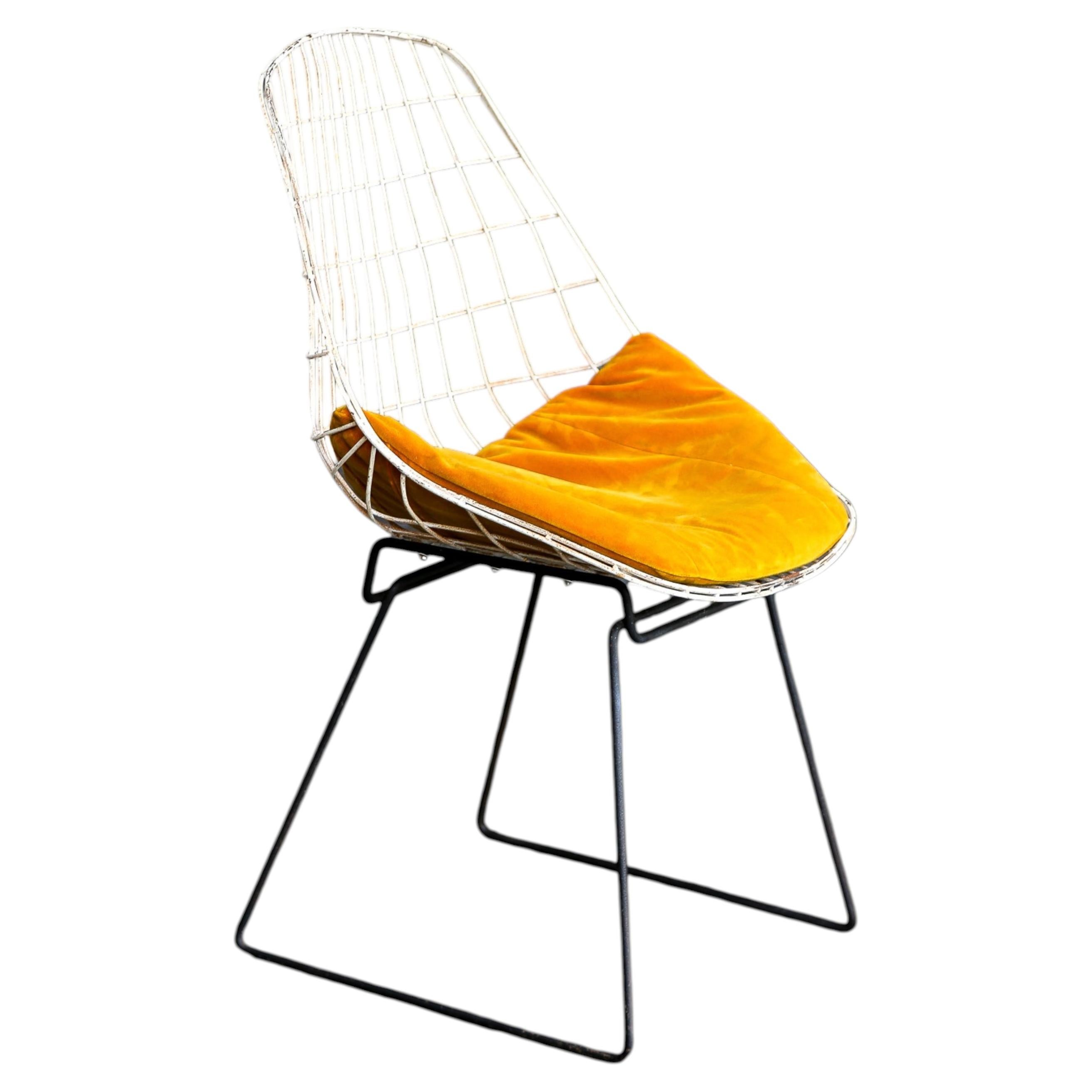 SM05 Wire Chair by Cees Braakman, Mid-Century Modern Design For Sale