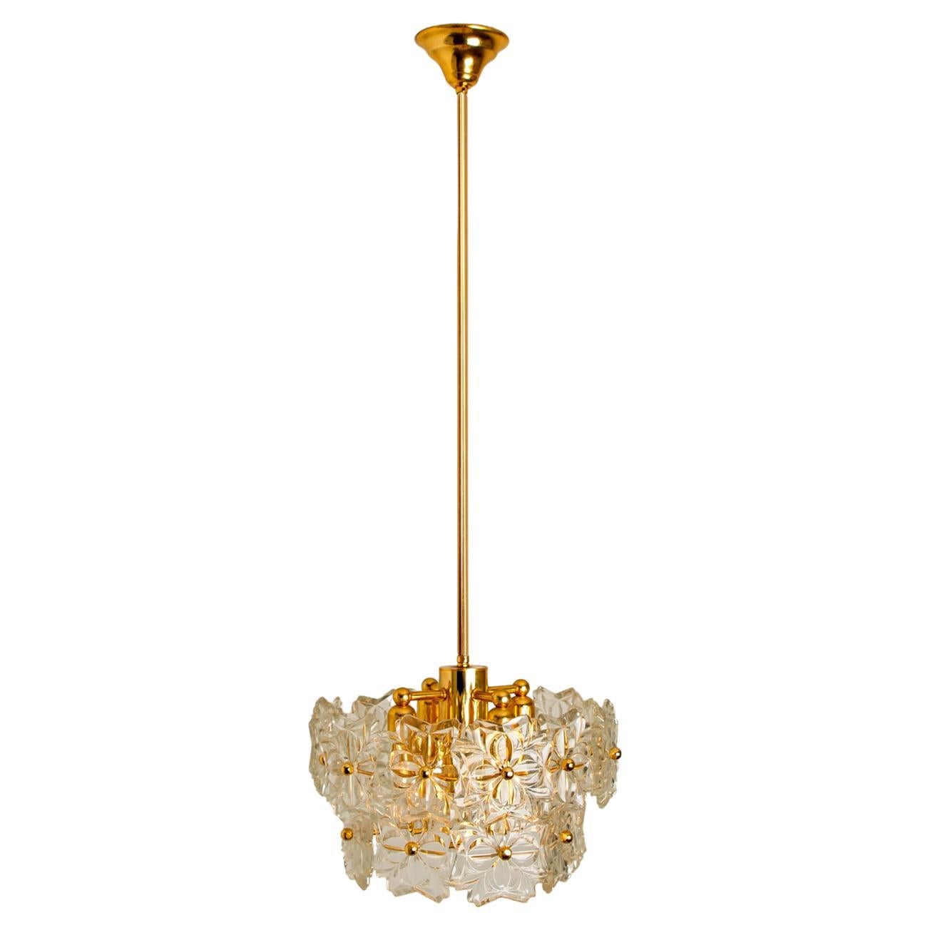 Smal  Glass and Brass Floral Three Tiers Light Fixture, 1970s In Good Condition For Sale In Rijssen, NL