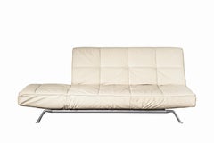 Canapé de repos réglable en cuir beige avec coussin Smala par Ligne Roset