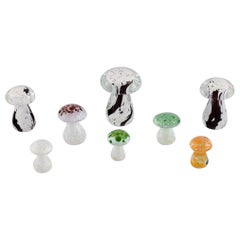 Vintage Smålandshyttan, Sweden. Eight mushrooms in mouth-blown art glass. 1960s / 70s.