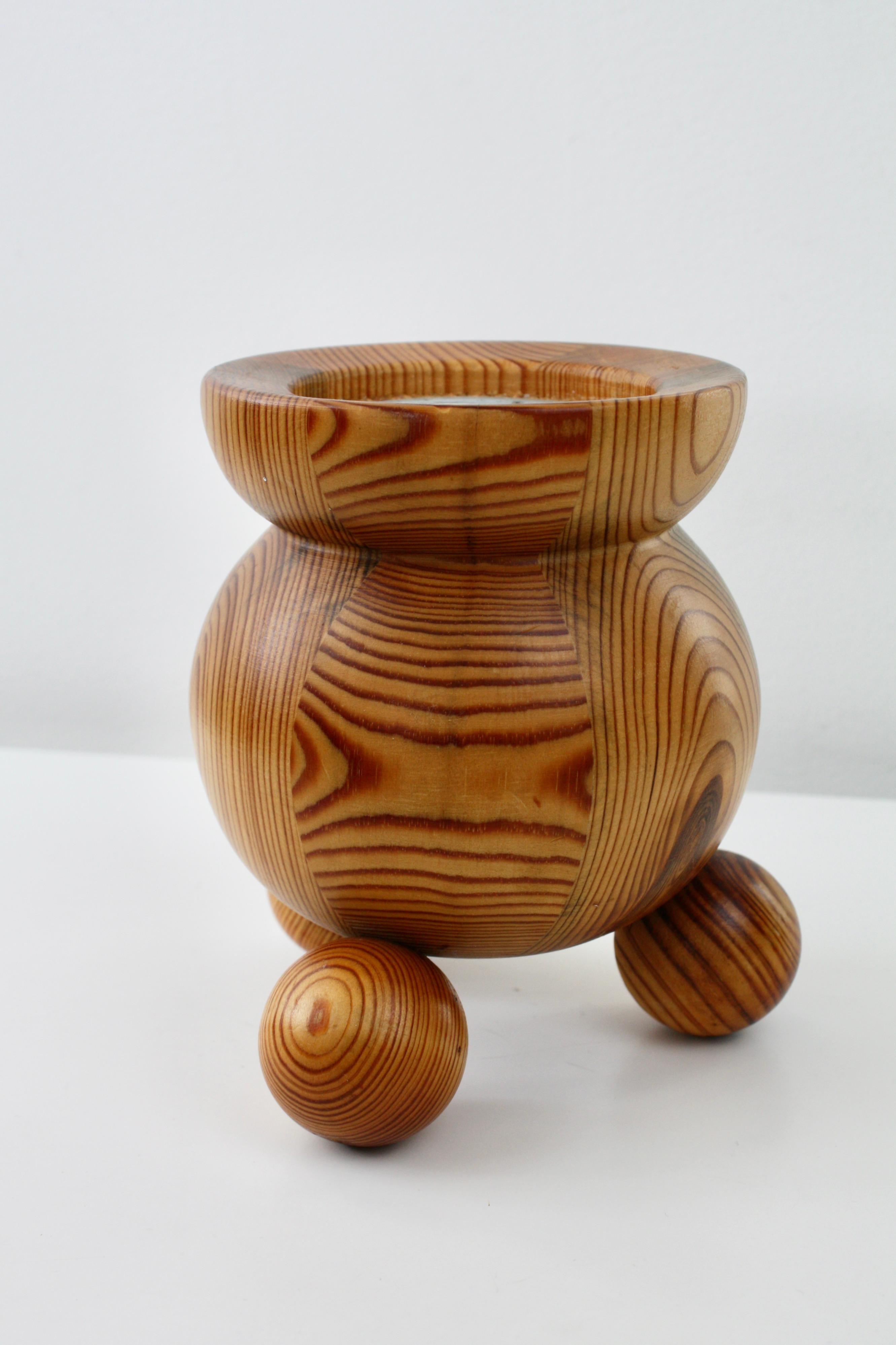 Hand-Crafted Smålandsslöjd, Stig Johansson Pine Kit For Sale