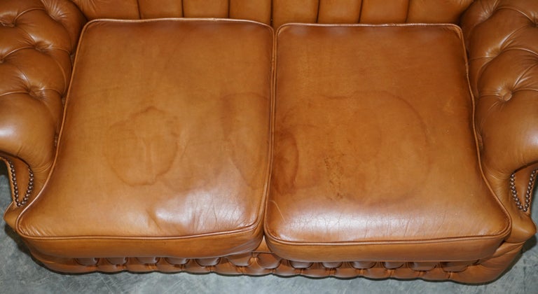 Small Wide Chesterfield Tan Brown Leather Tufted Sofa with High Back For Sale 1