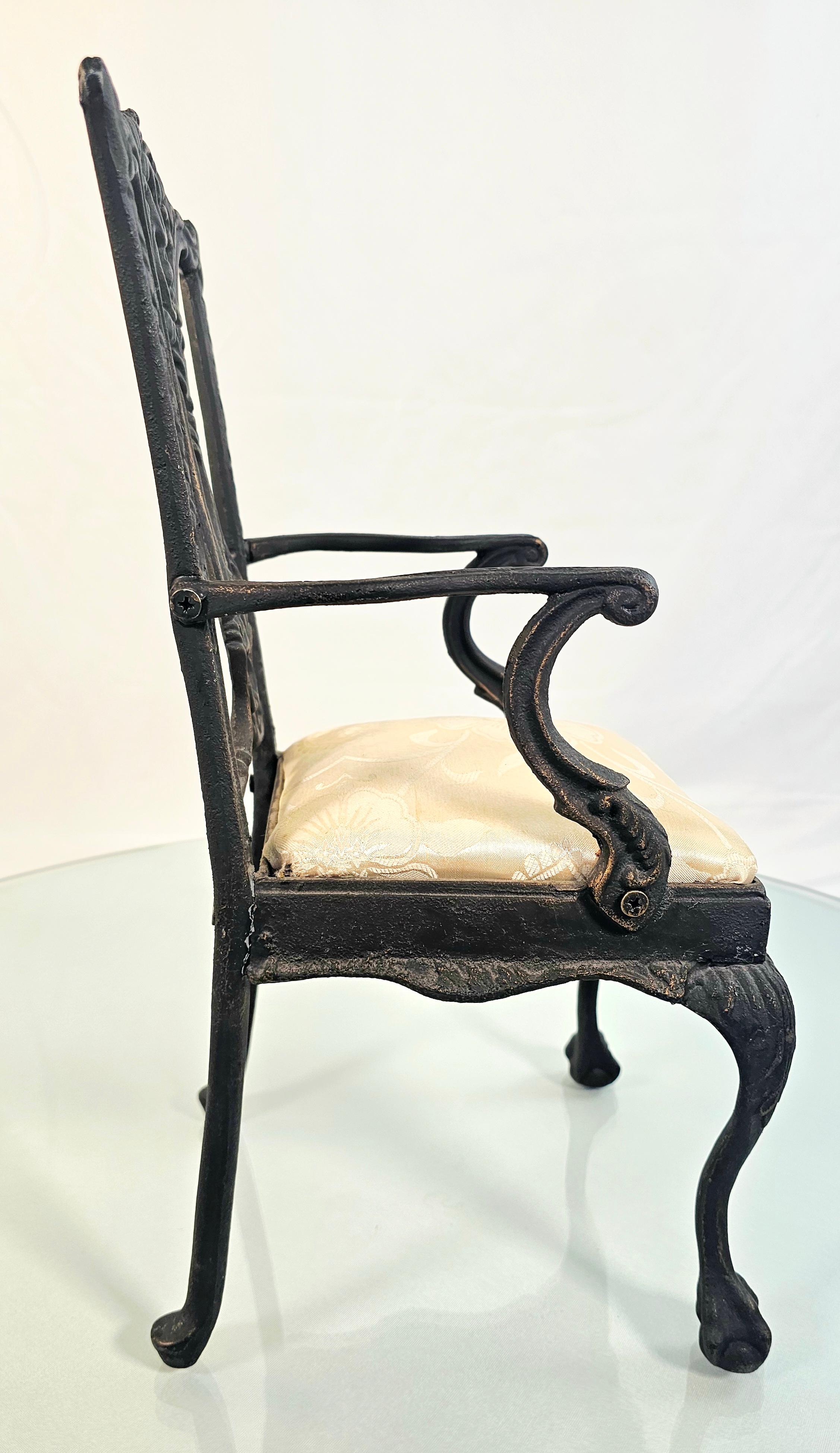 20th Century Small 17