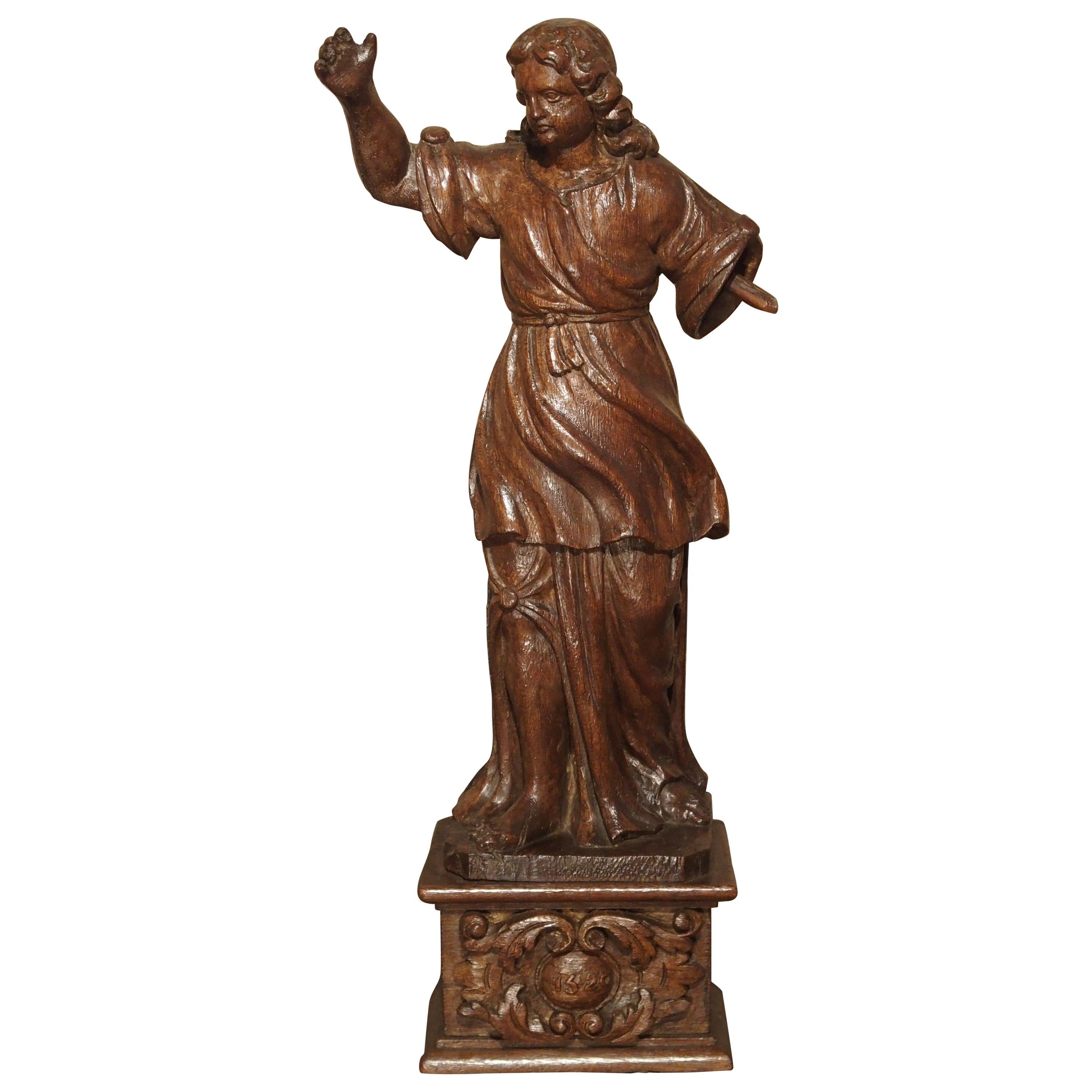 Small 17th Century Carved Oak Statue from France For Sale