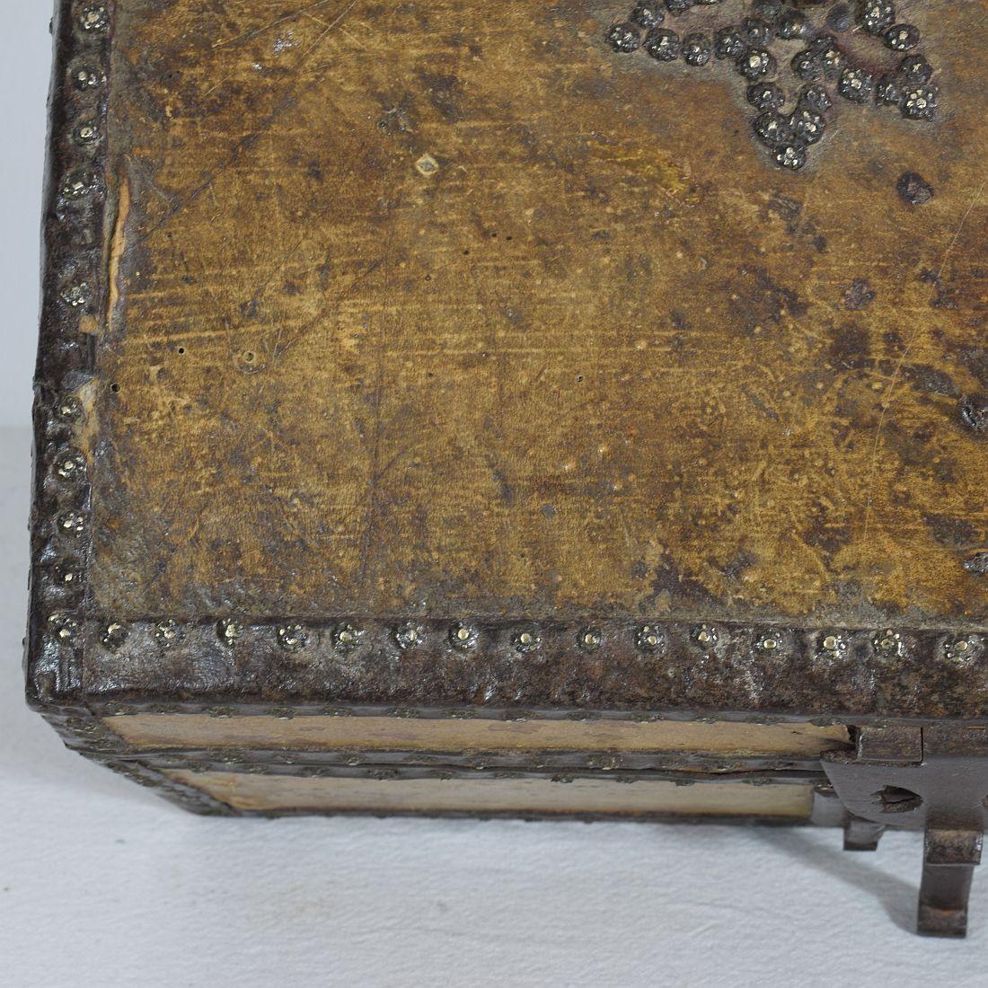 Small 17th Century, French Coffer or Box in Leather 9
