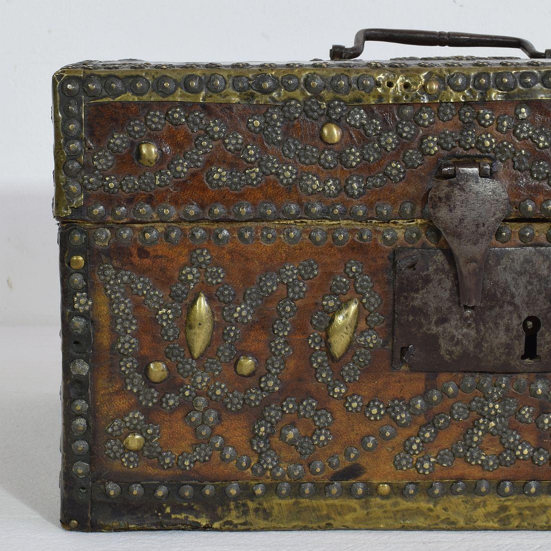 Small 17th Century, French Coffer or Box in Leather For Sale 1