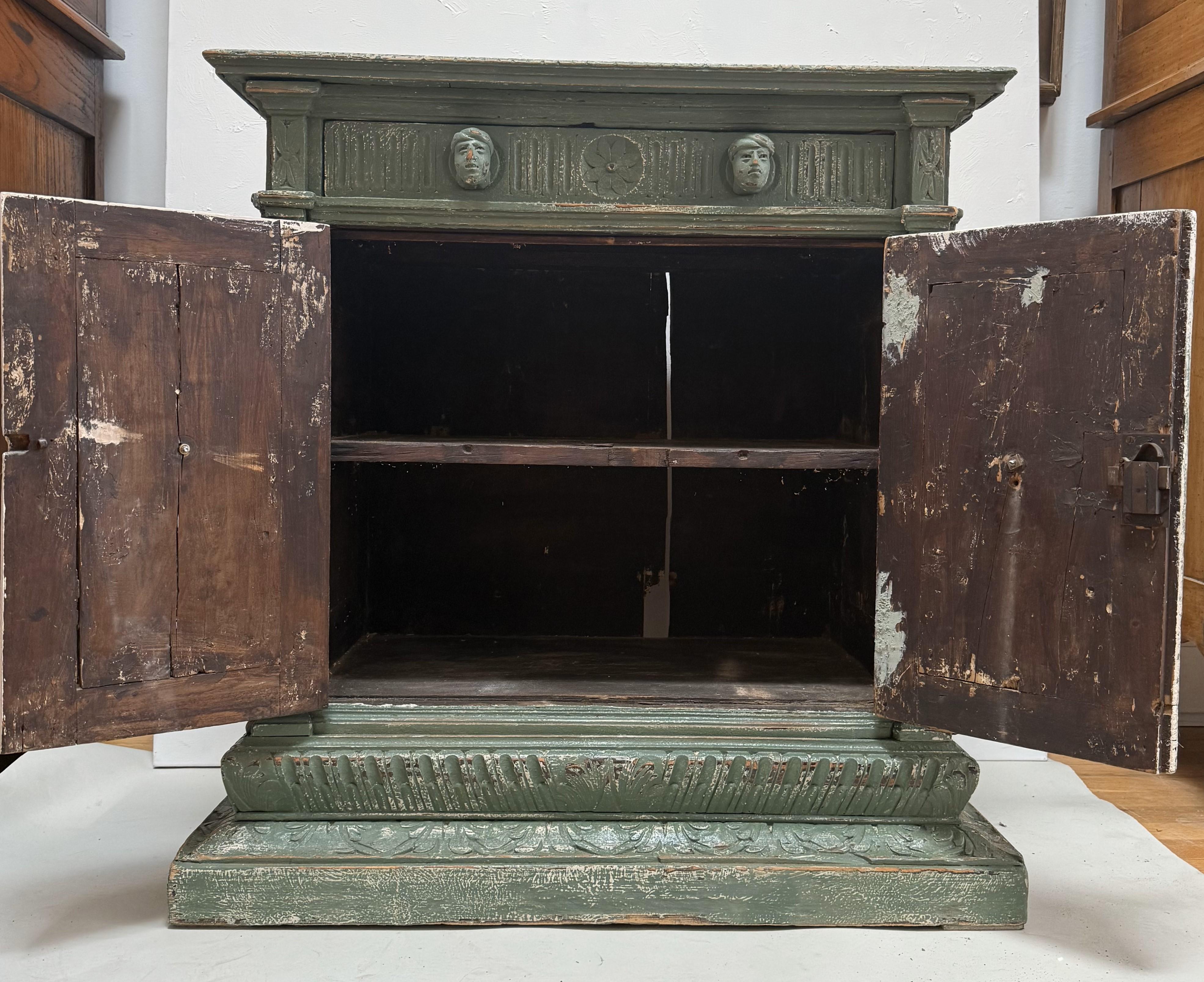 Small 17th Century Italian Renaissance Credenza For Sale 6
