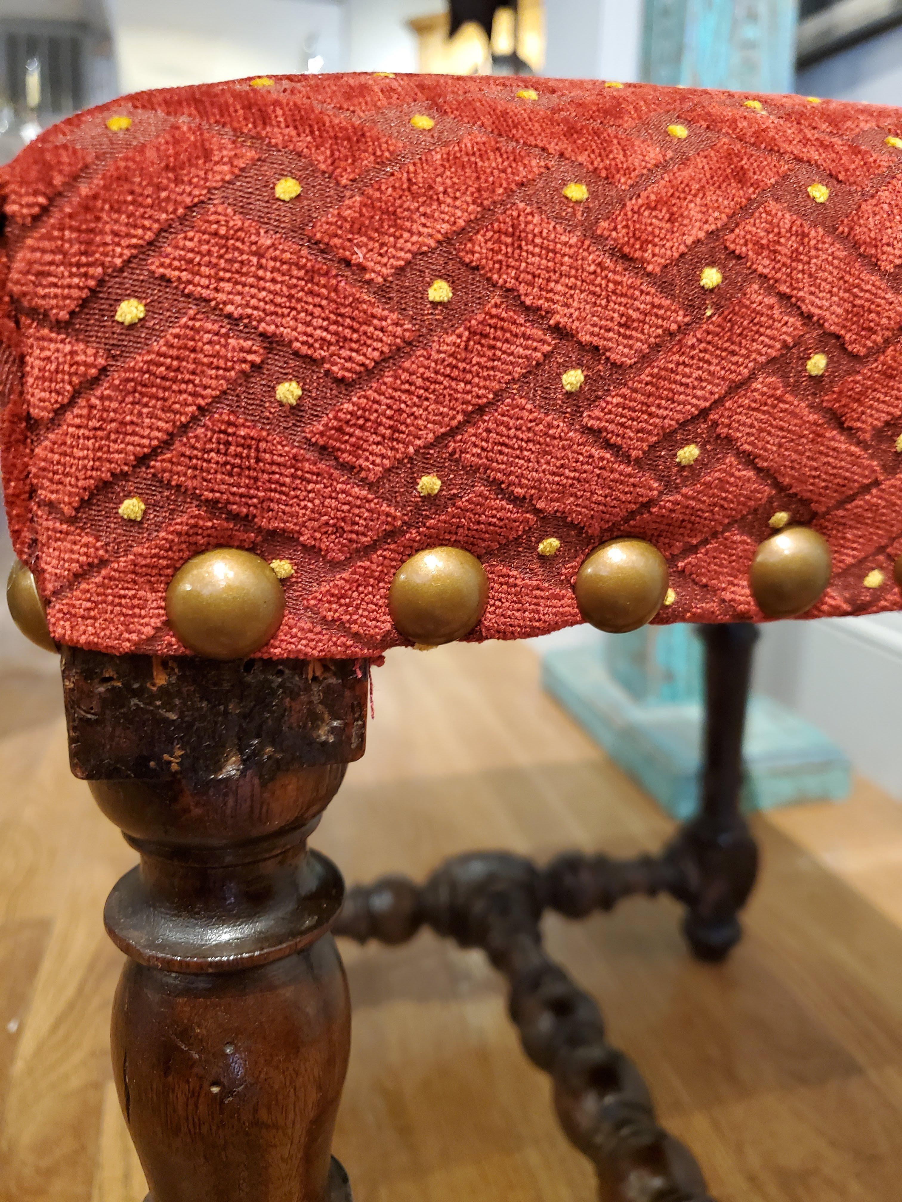 Small 17th Century Stool Upholstered in Red Chenille Fabric and Brass Nailheads 3